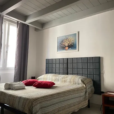 Saturno House Center Cagliari